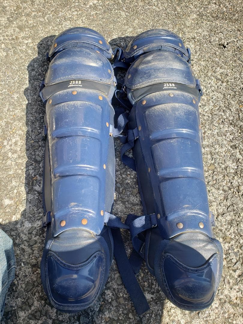 軟式キャッチャーレガース一式