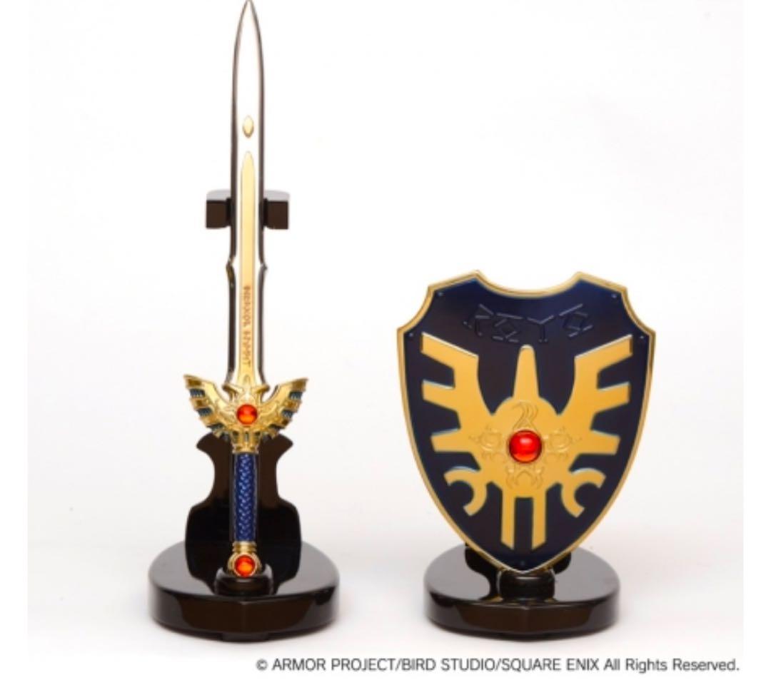 ドラゴンクエスト ロトの兜飾りセット