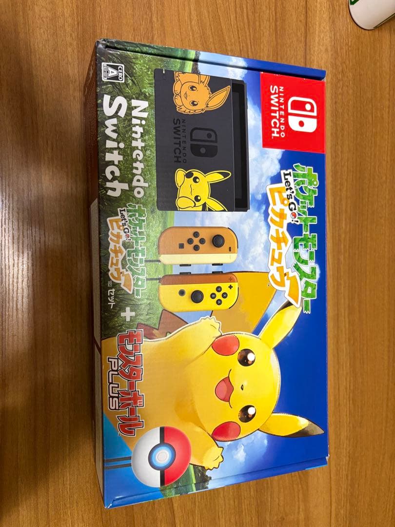 Nintendo Switch ピカチュウ イーブイ 本体 スイッチ ピカブイ