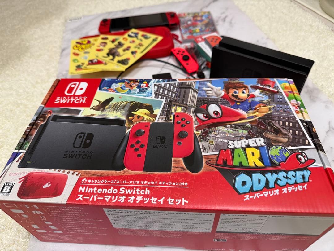 任天堂　Nintendo Switch スーパーマリオオデッセイセット