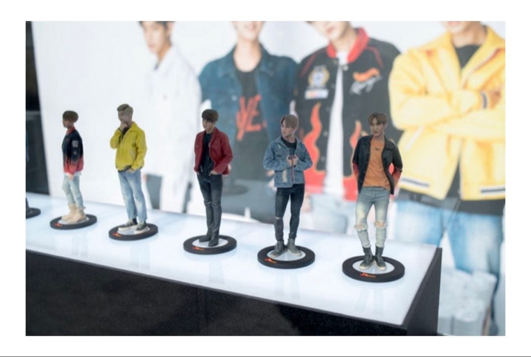 BTS 防弾少年団 SK telecom テレコム公式　フィギュア　7点