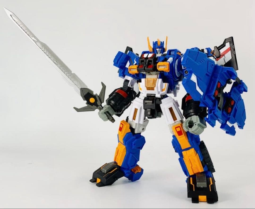 トランスフォーマー　ダイアトラス　似　っぽい人　非正規　fansproject