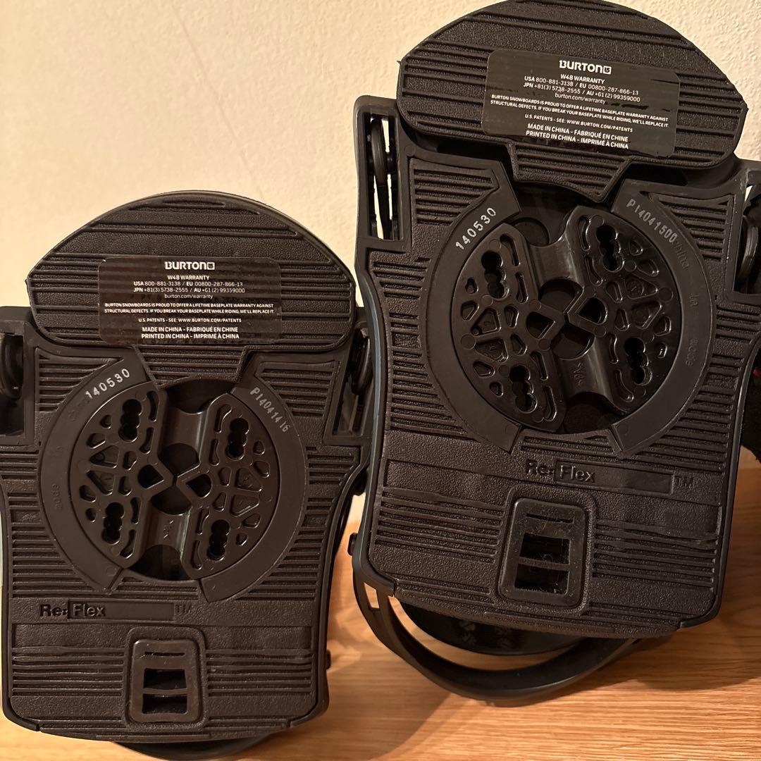 美品　BURTON スノーボードビルディング　REFLEX Sサイズ