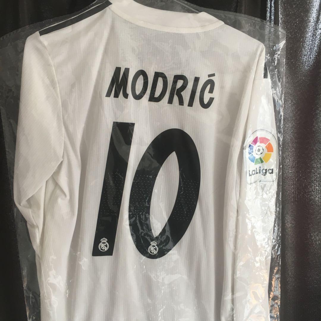 本日大特価セール‼️レアル・マドリード モドリッチ オーセンティック Mサイズ