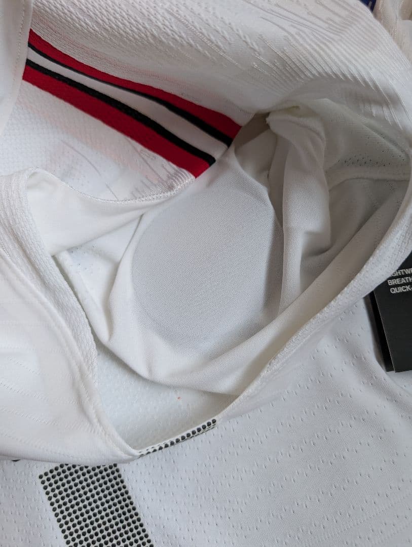 【新品タグ付き！】パリ・サンジェルマン /ネイマール/4th/17-18