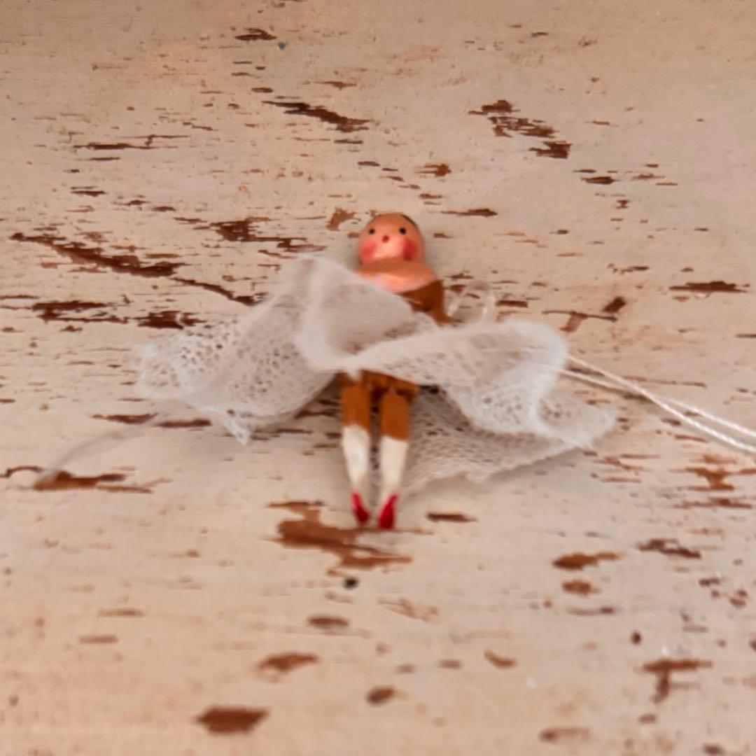 レア極小3.3cm ペグドール　ウッデンドール　アンティークドール　1900年