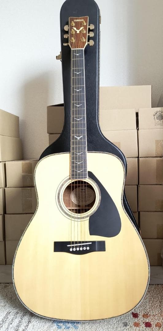 YAMAHA　ヤマハ　アコースティックギター　FG-740　ケース付き