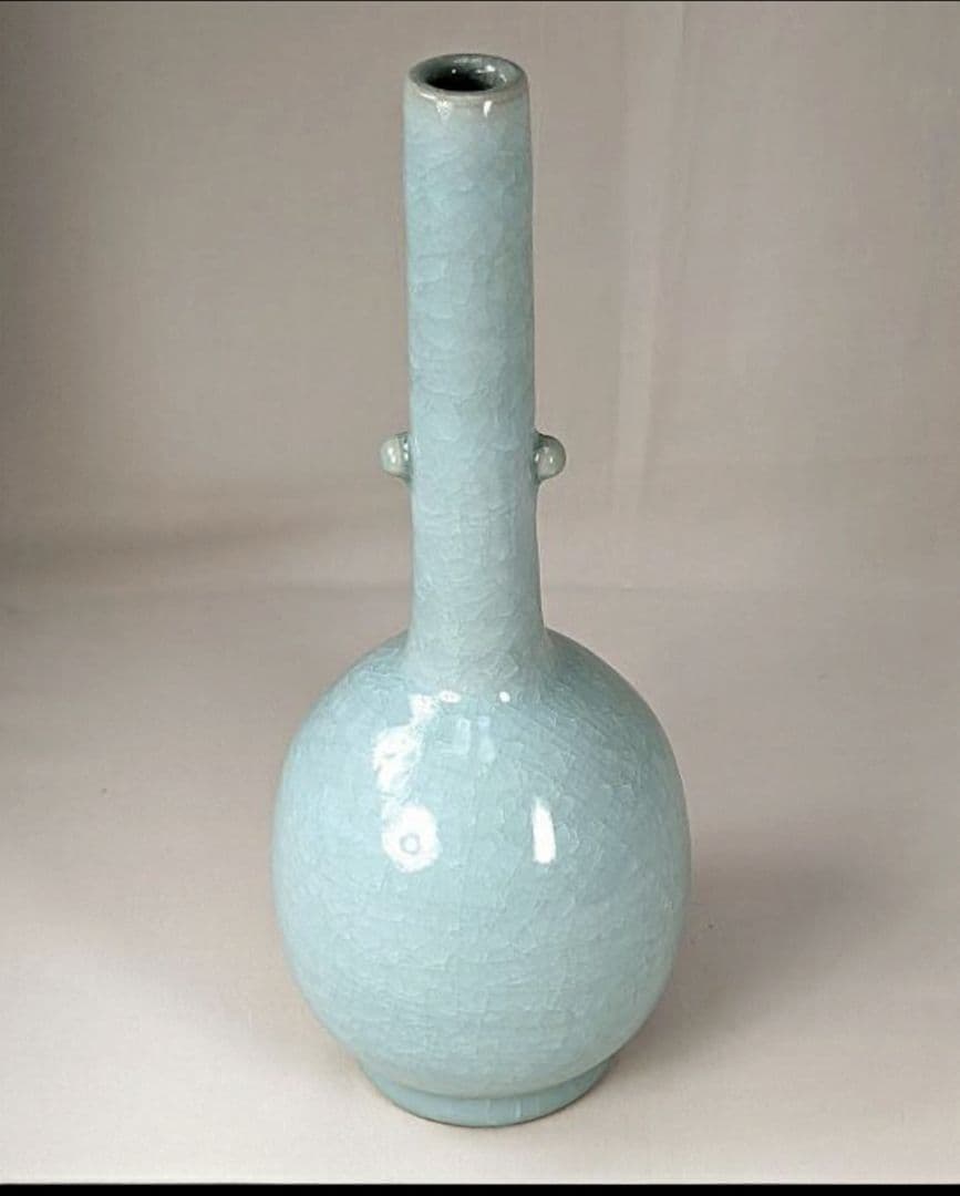 未使用 鍋島焼 青磁　双耳鶴首瓶　第９代目小笠原長春作　花瓶　貫入 陶印