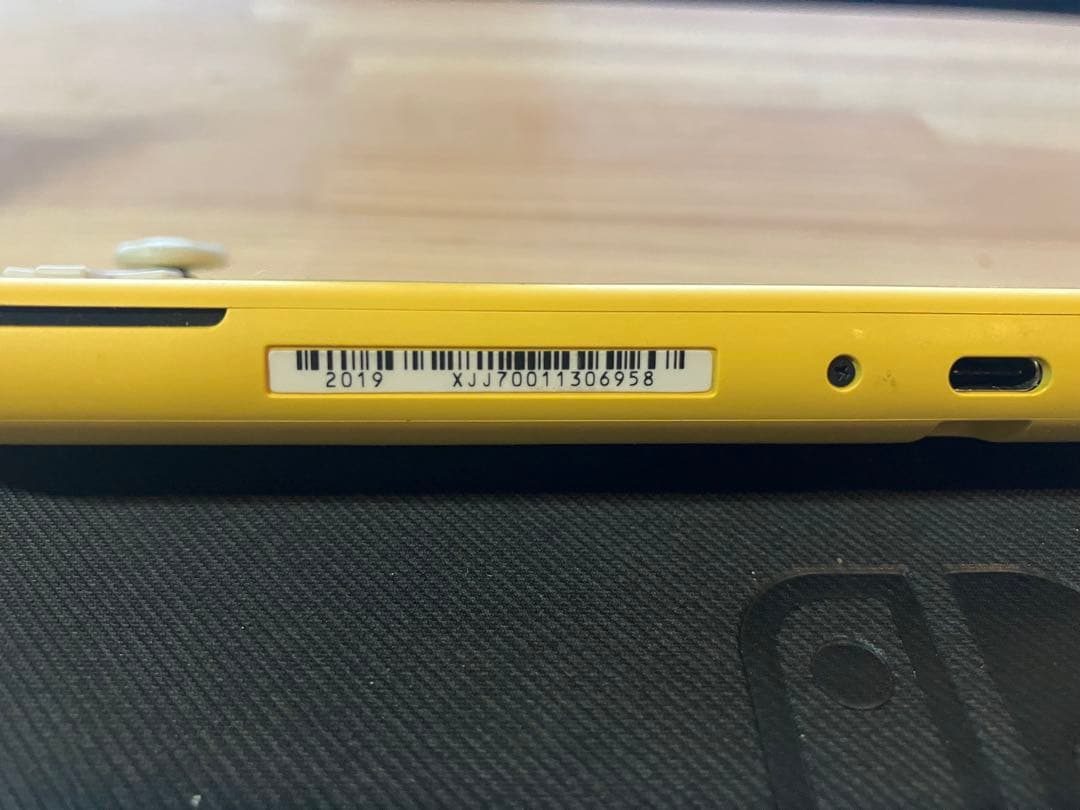 専用Roku様【ジャンク品】Nintendo Switch Lite 本体