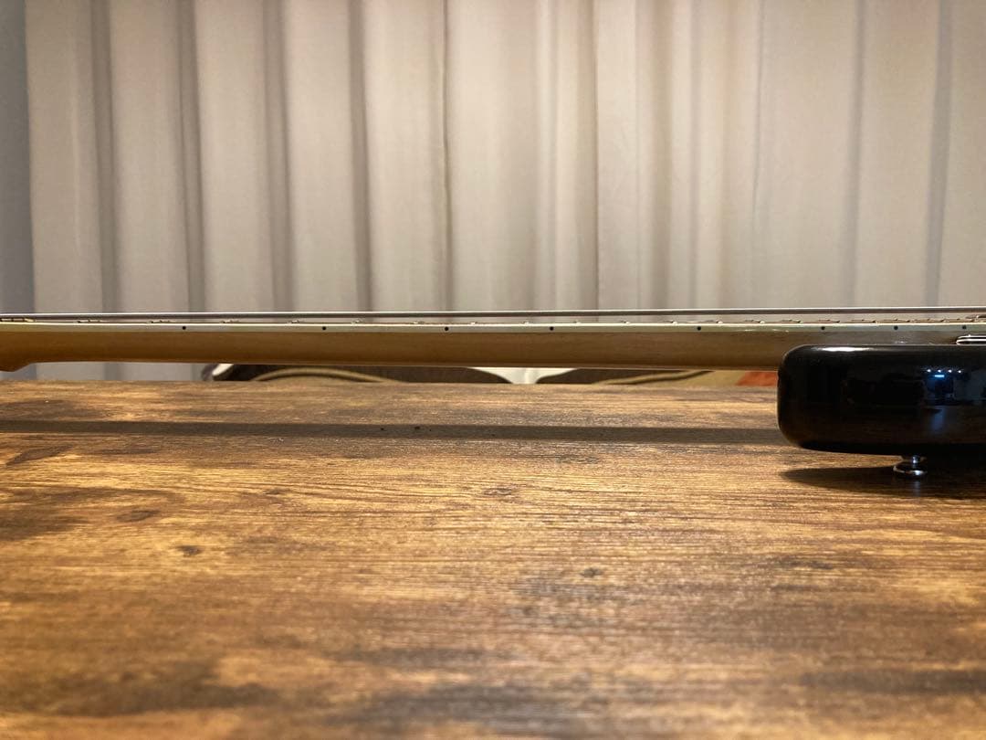 本日(1/31)終了新春気まぐれ値下げ！guyatone EB-25