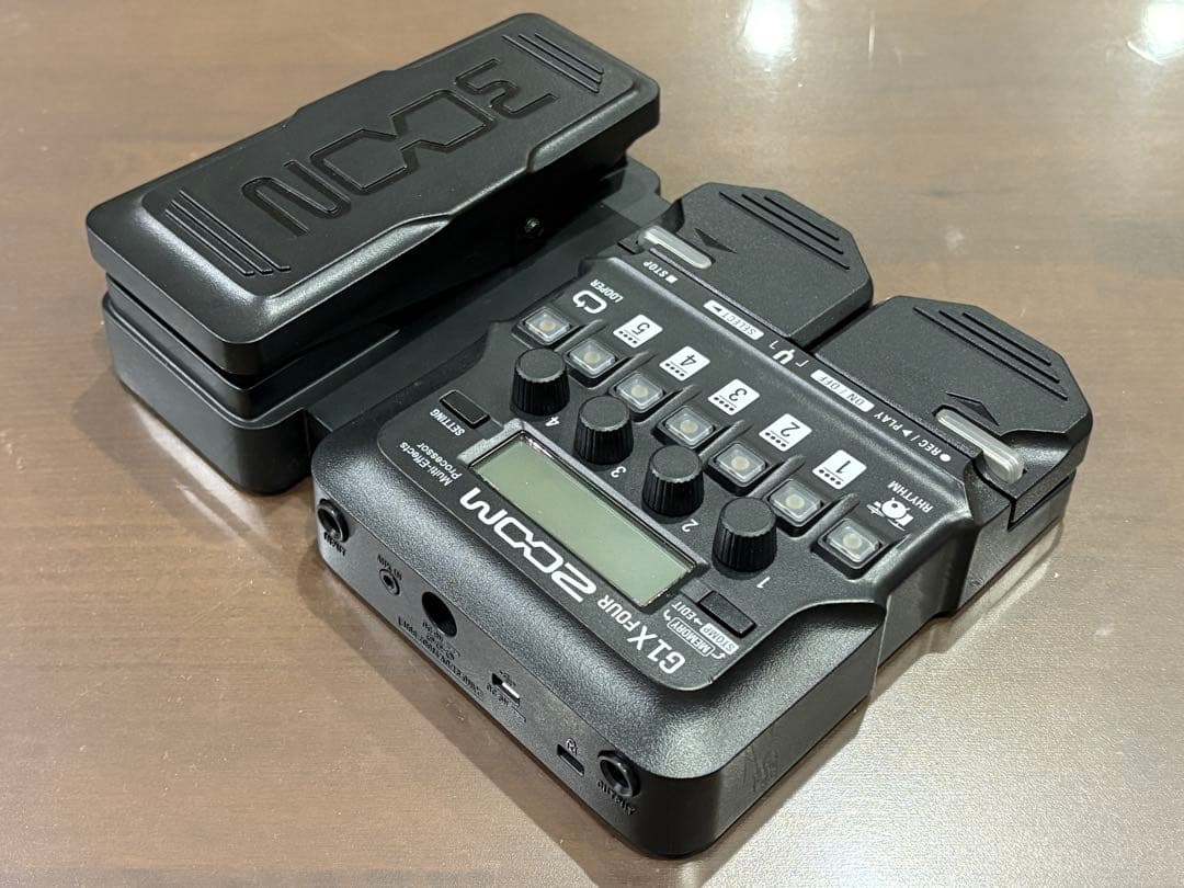 ZOOM G1X FOUR マルチエフェクター