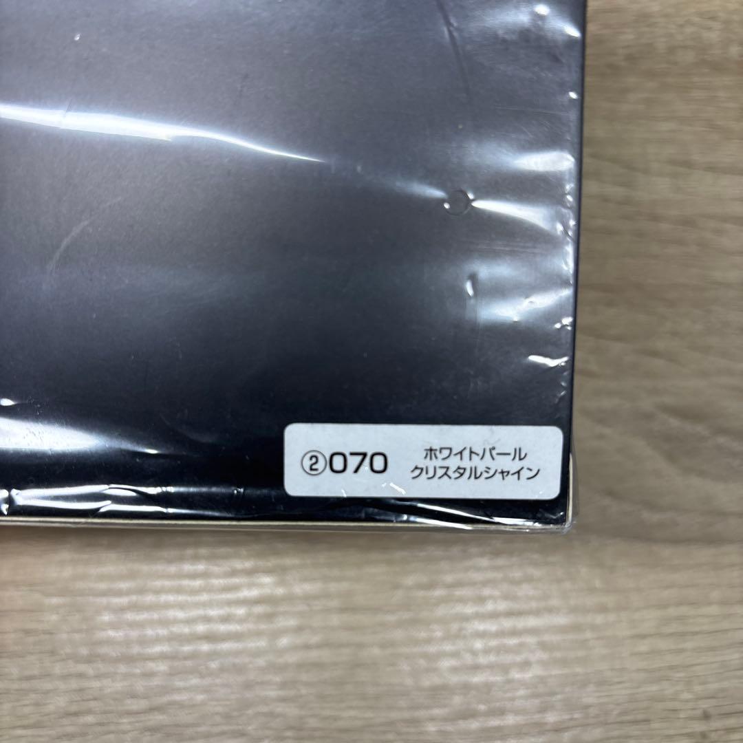 【新品未開封】トヨタ シエンタ ホワイトパール 1/30カラーサンプルミニカー