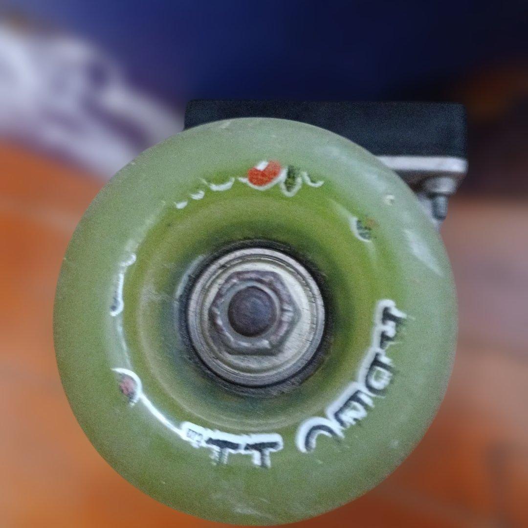 スケートボードコンプリート　パウエル　ドラゴン