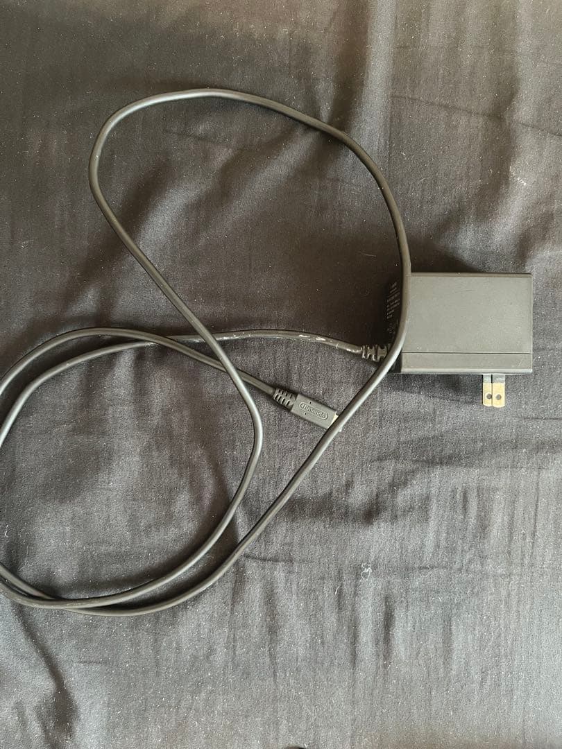 Nintendo Switch 本体 赤/青 Joy-Con