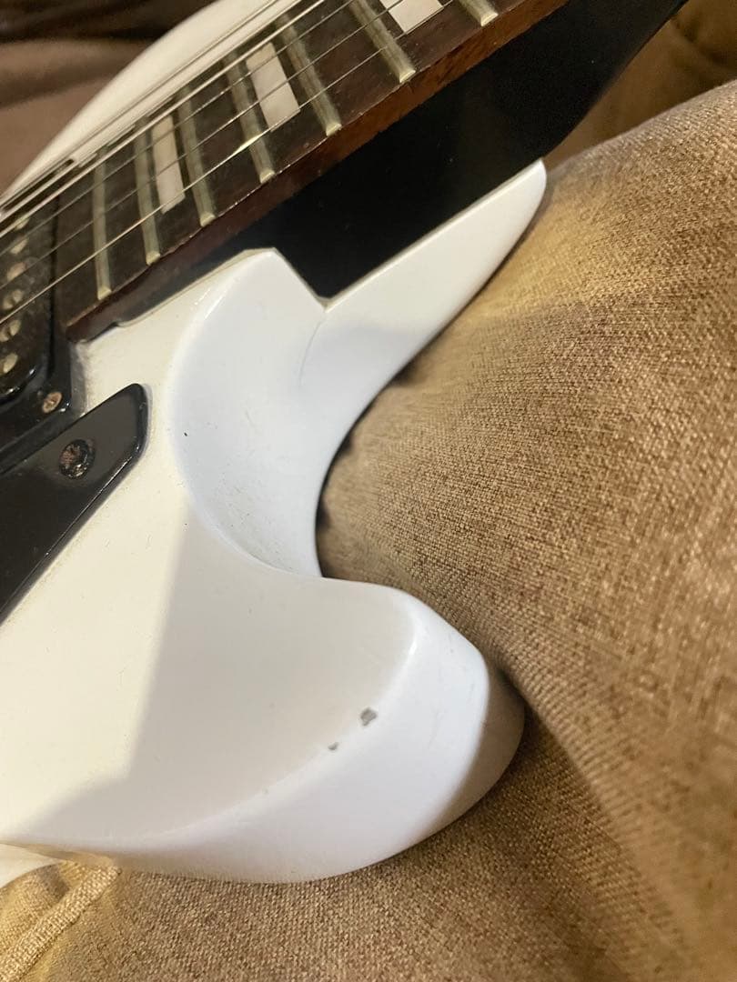 ESP エレキギター ホワイト