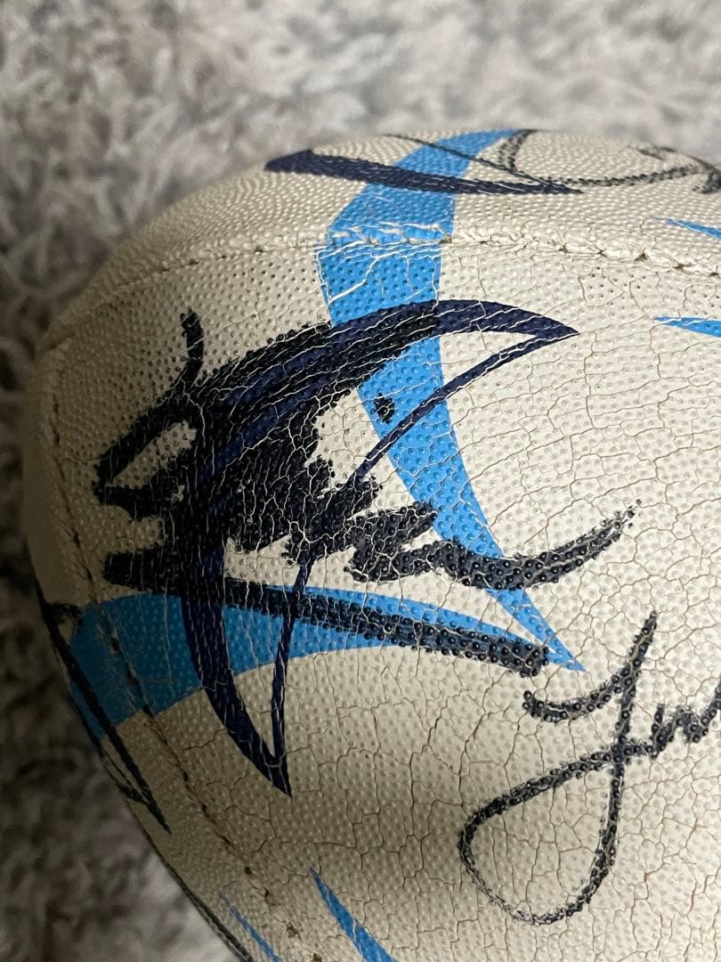 近鉄ライナーズ　サイン入りラグビーボール Toughbest サイズ4