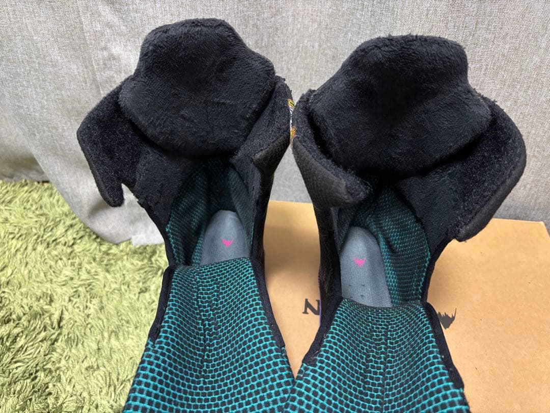 Burton ブーツ　Supreme 23.5cm