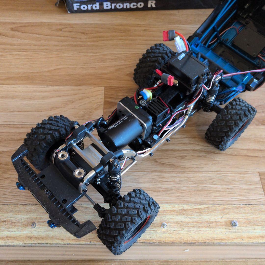 MJX ブラシレス　クローラー　ラジコン