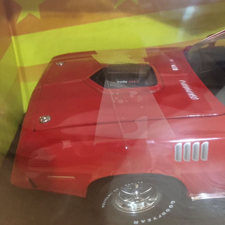 アーテル (ERTL)1/18 1971 PLYMOUTH ‘CUDA 新品