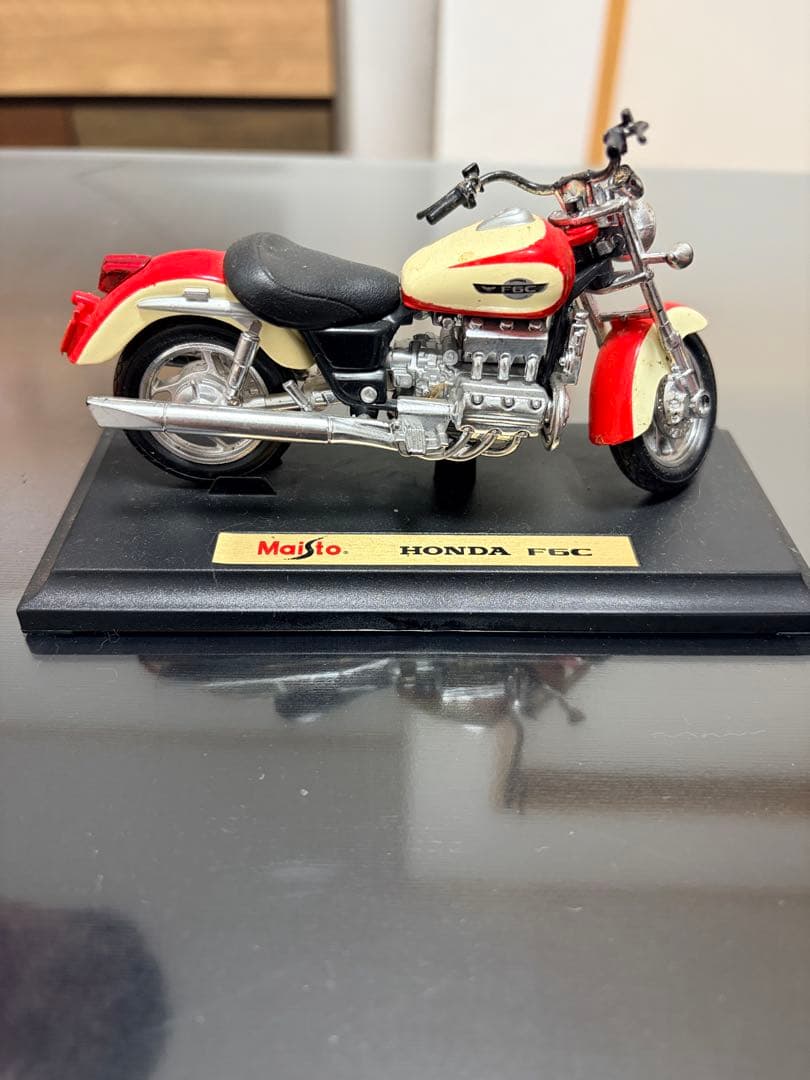 Harley-Davidson 1:18スケールバイクセット