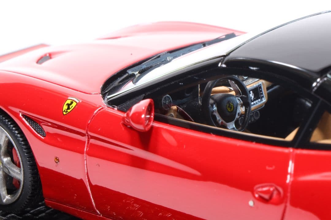 BBR 1/43 Ferrari California T クローズドルーフ