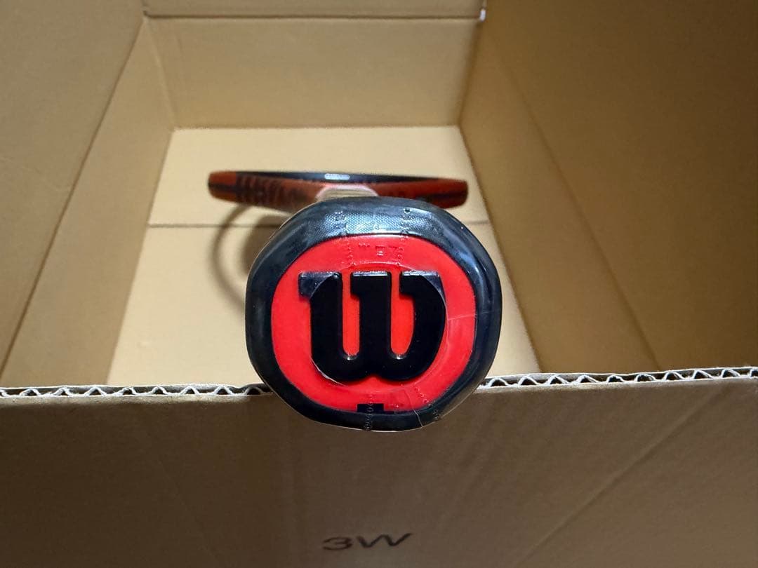 新品未使用　Wilson BURN 100LS V5.0 WR109011U2