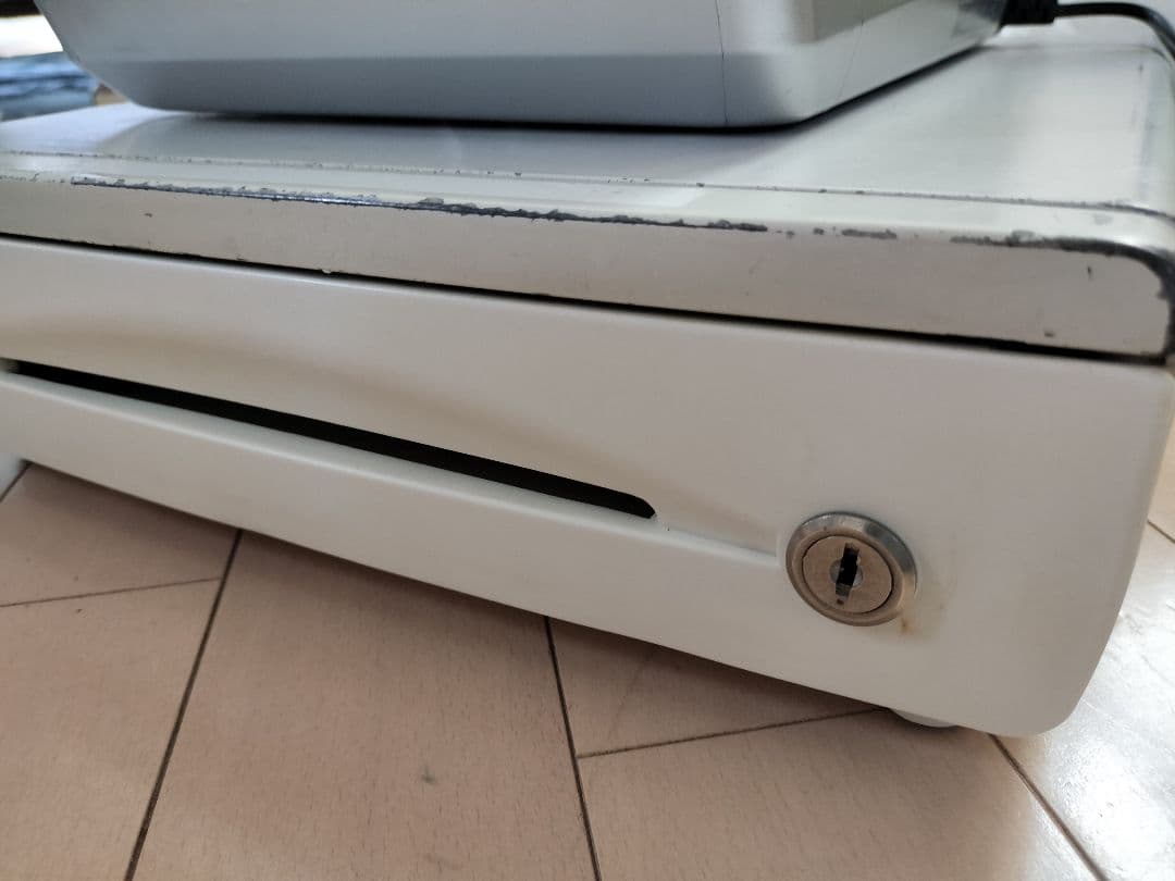 こざき　CASIO TE-300 レジスター