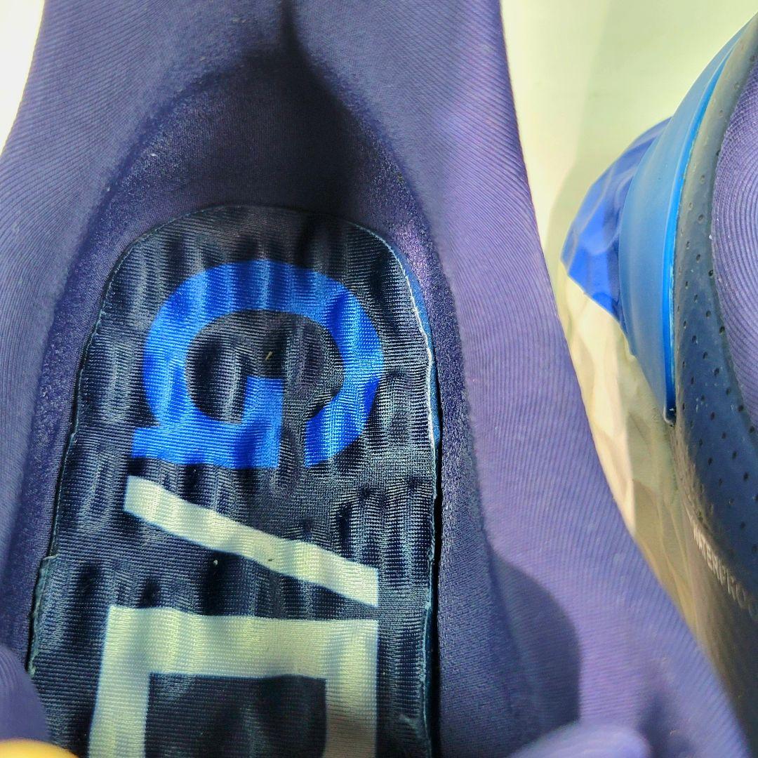 【美品】ジーフォア　ゴルフシューズ　ネイビー　ボア　スパイクレス