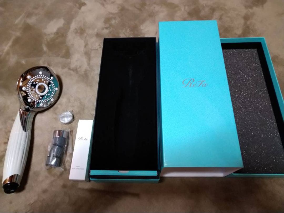 ReFa シャワーヘッド　リファ