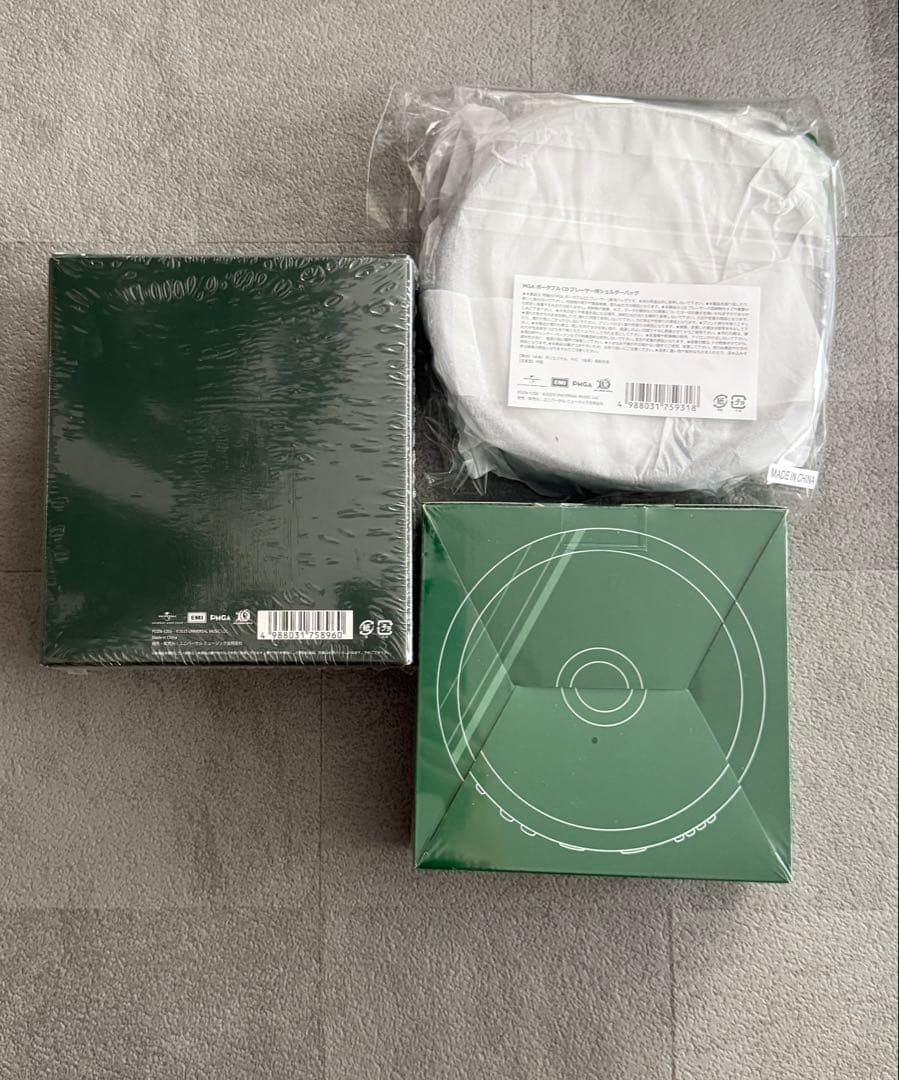 Mrs.GREENAPPLE ミセスポータブルCDプレイヤー3点セット