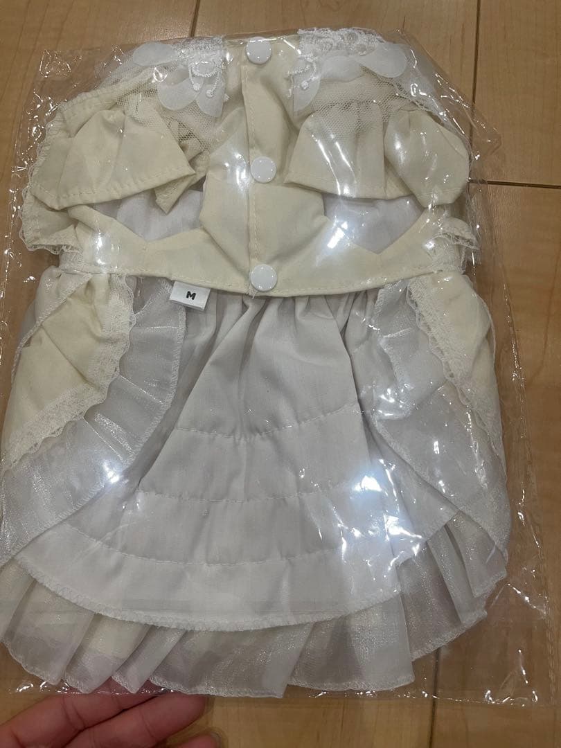 アイボリー フリル付きドレス Mサイズ