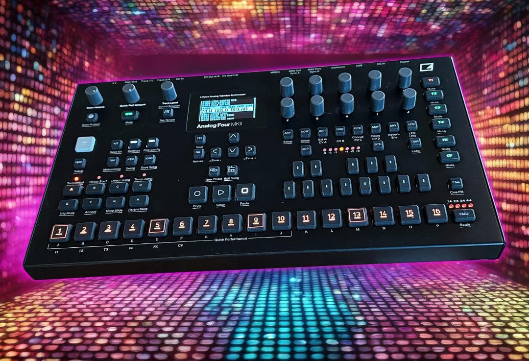 Elektron Analog Four MKII 未開封 新品級 最終価格