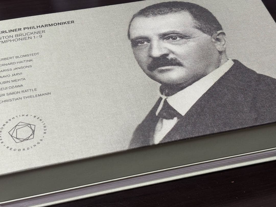 ベルリンフィル　ブルックナー全集　CD＆Blue-ray