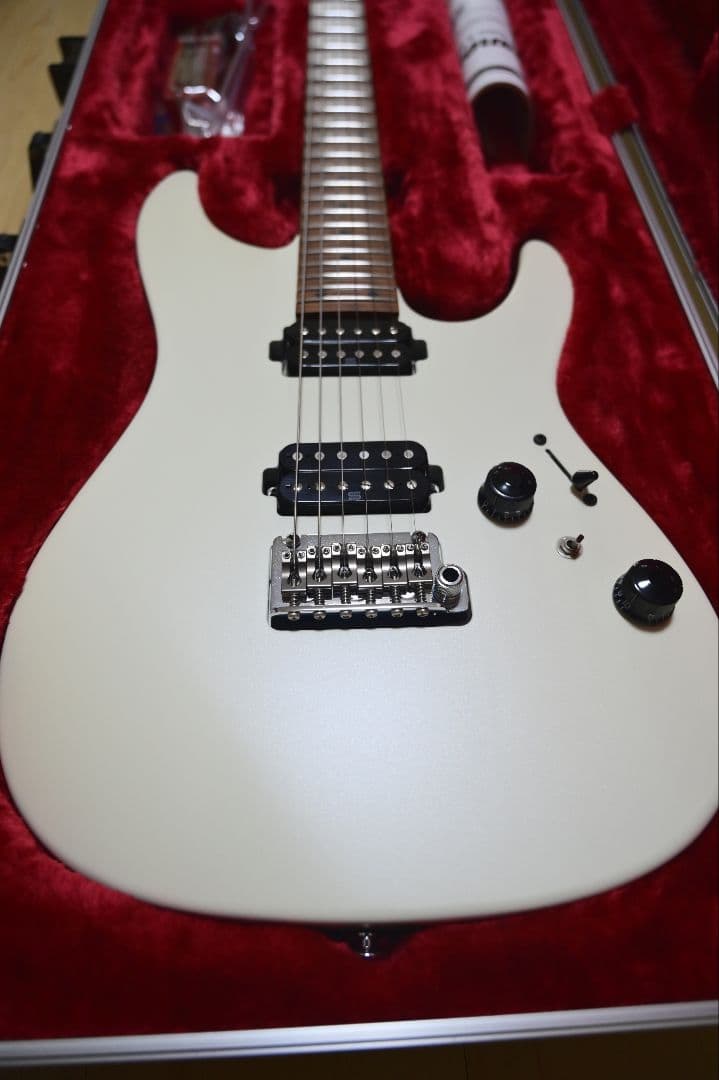 【美品】Ibanez az2402 エレキギター ホワイト （鬼武者）