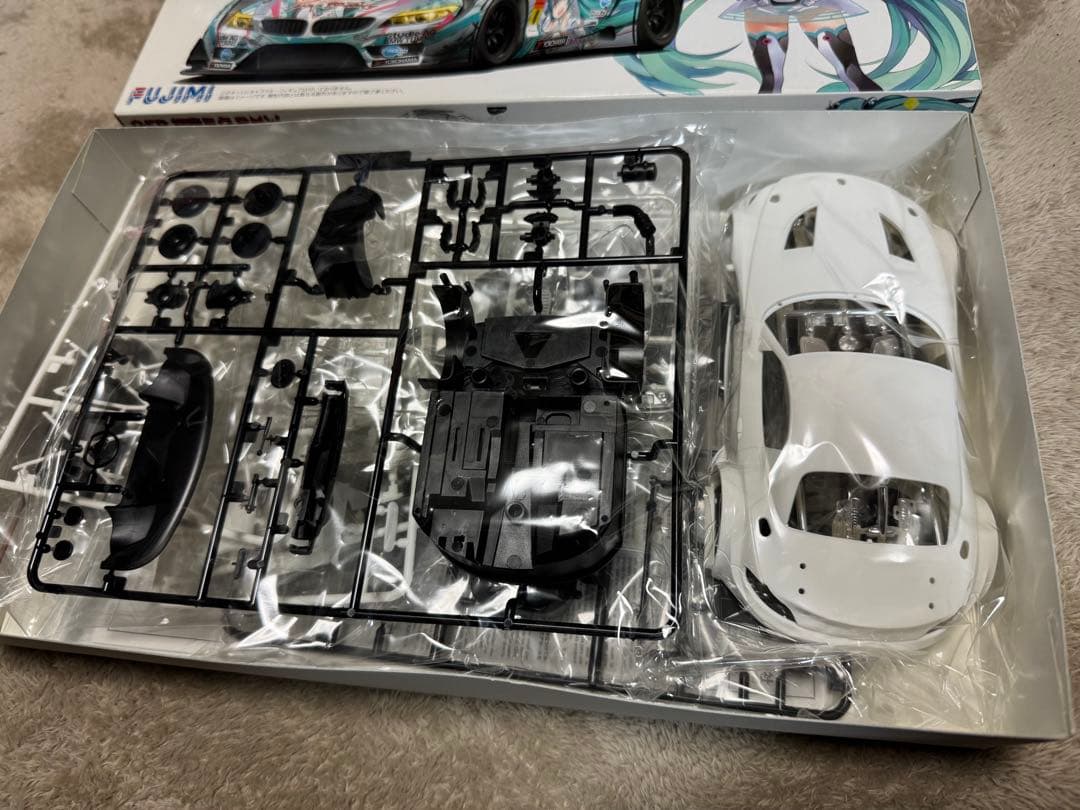 フジミ 1/24 GSR 初音ミク  Z4 GT3 SUPER GT