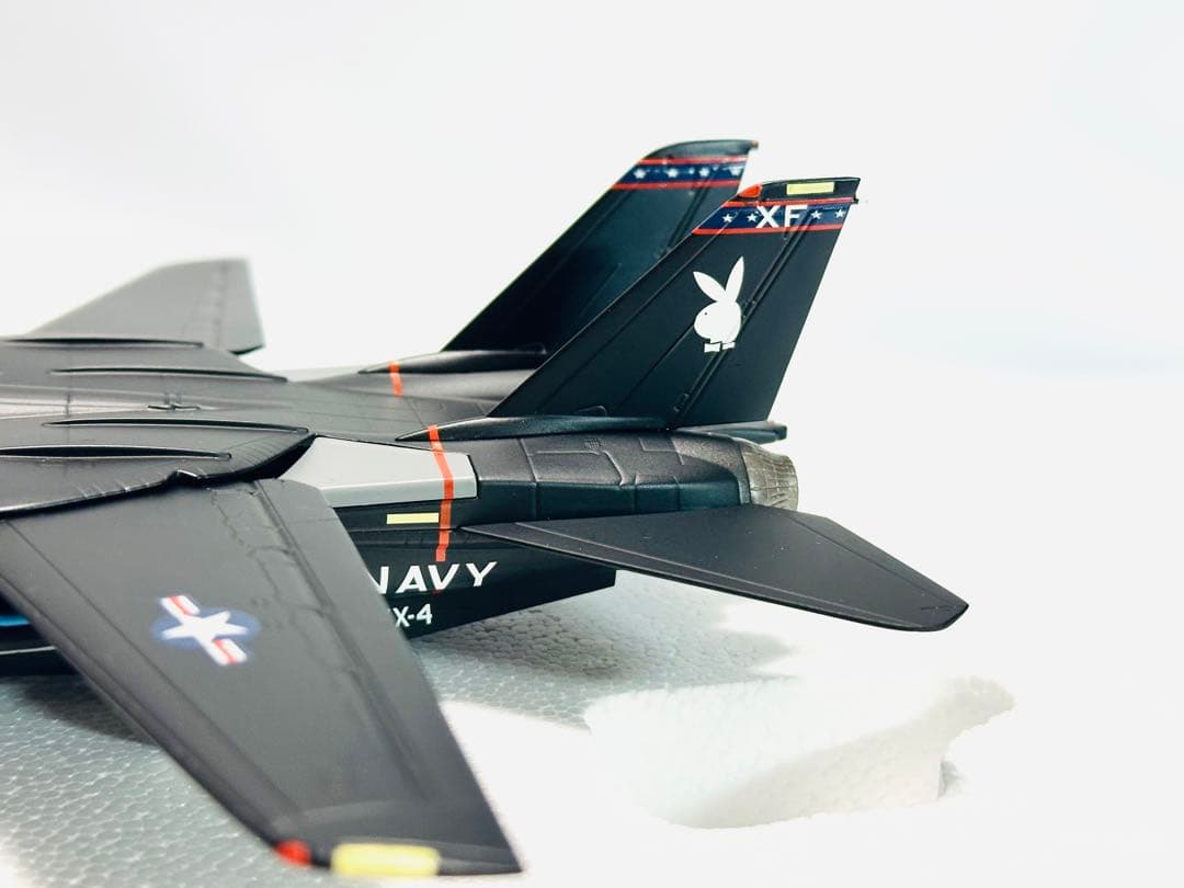 hogan 1/80 F-14A Tomcat VX-4 ブラックバニー