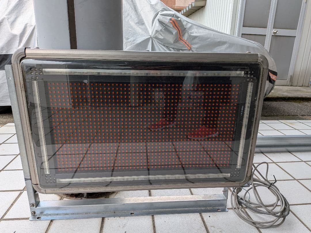 TOWA LED両面電光掲示板