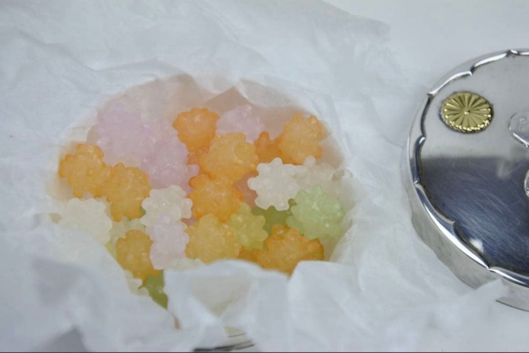 皇室ボンボニエール 天皇陛下 （皇太子徳仁親王殿下) ご成婚純銀ボンボニエール