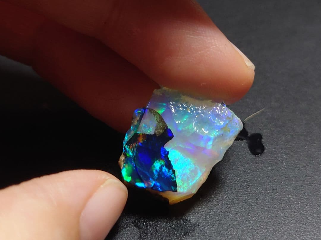 混合　エチオピアオパール　ウェロ産　チョーク　鉱物標本　原石