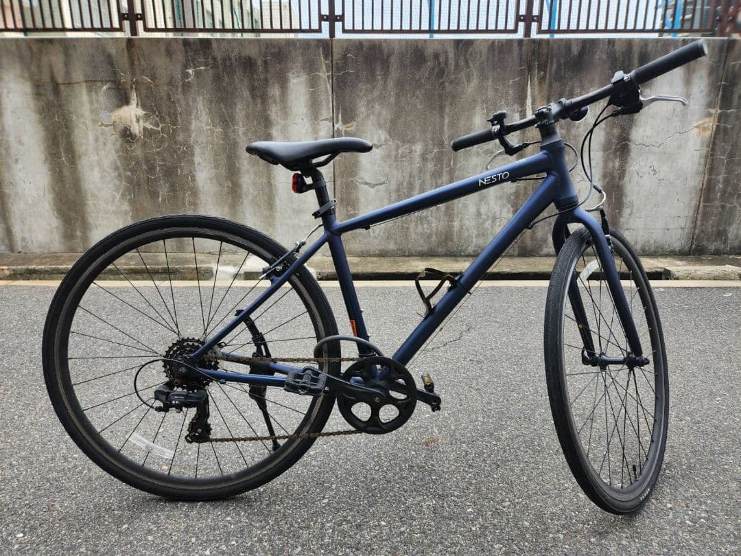 NESTO クロスバイク ネイビー7段変速