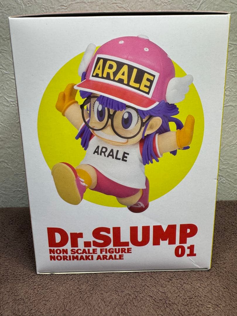 新品 千値練 Dr.スランプ アラレちゃん 則巻アラレ フィギュア 送料込み