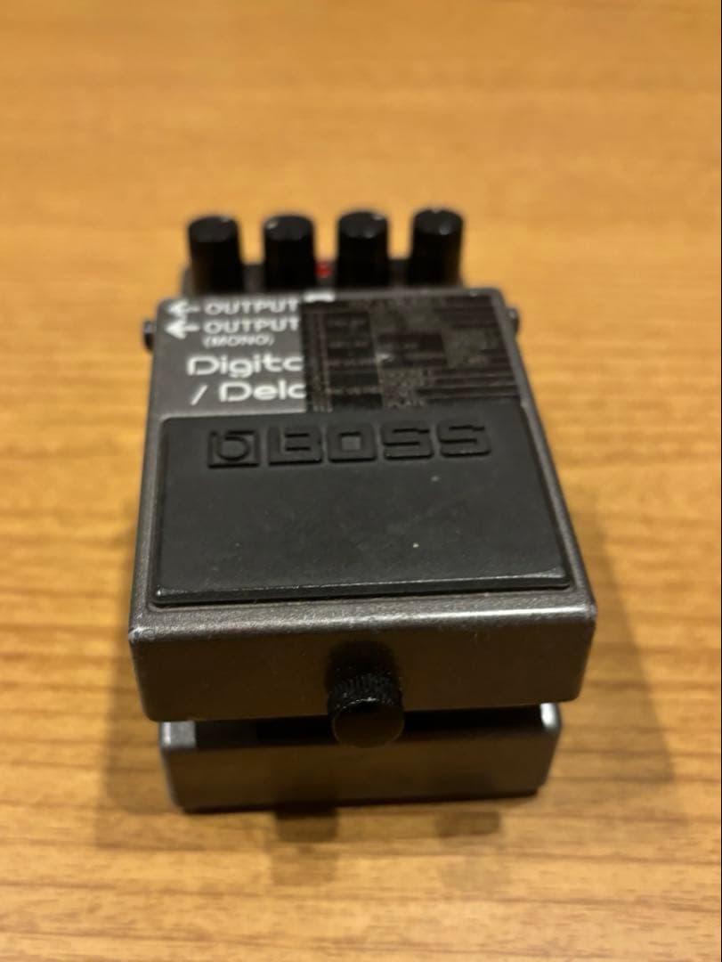 BOSS デジタルリバーブ/ディレイ RV-3