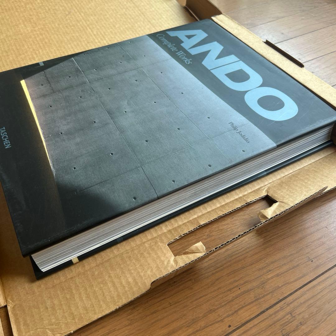 ▪️サイン入▪️箱付　安藤忠雄コンプリートワークス TASCHEN 大型本 ANDO