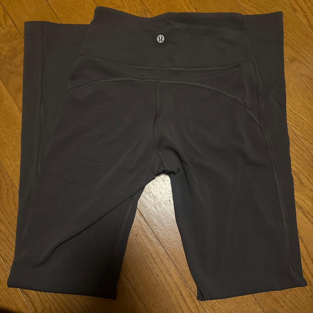 T*o様 Lululemon スーパーハイライズフレアパンツ アジアフィット