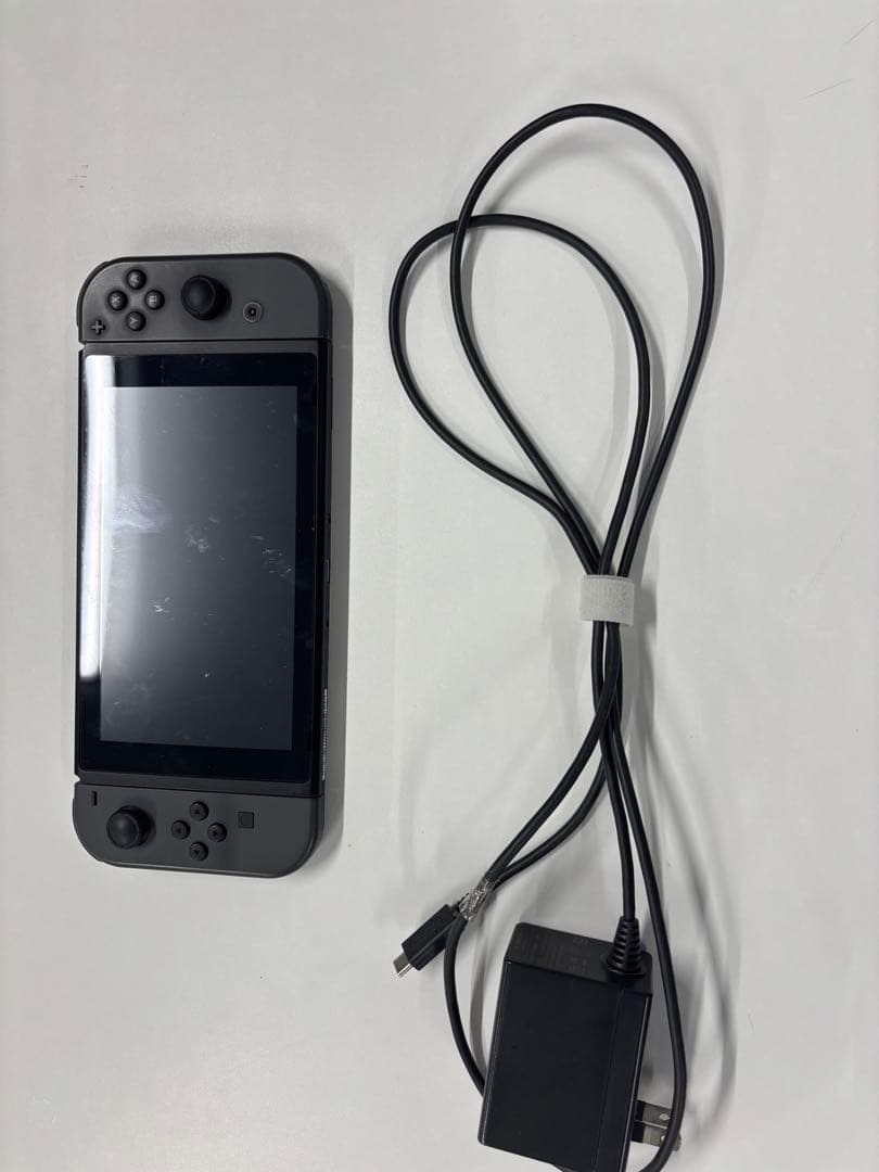 H*a様 Nintendo Switch 本体 充電ケーブル付き