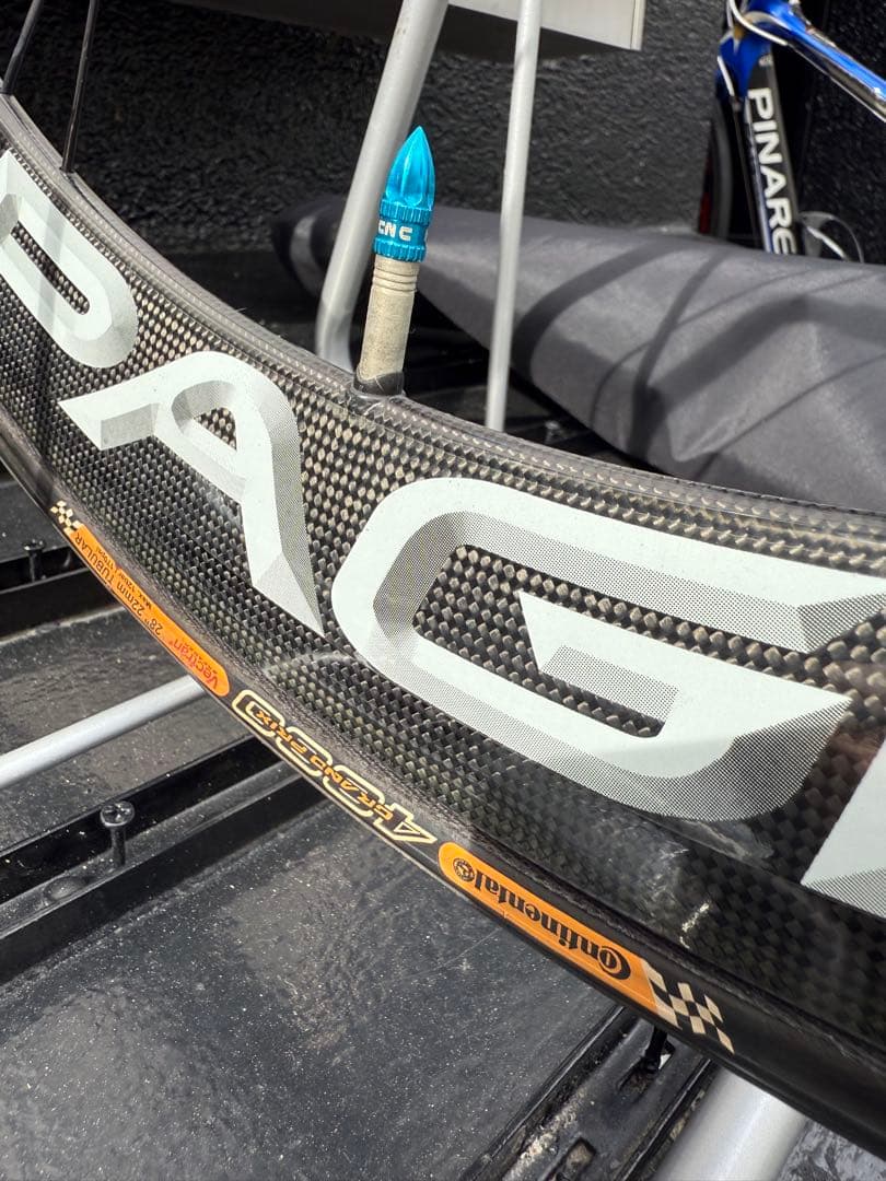 CAMPAGNOLO BORA ULTRA TWOチューブラータイヤ　リアのみ