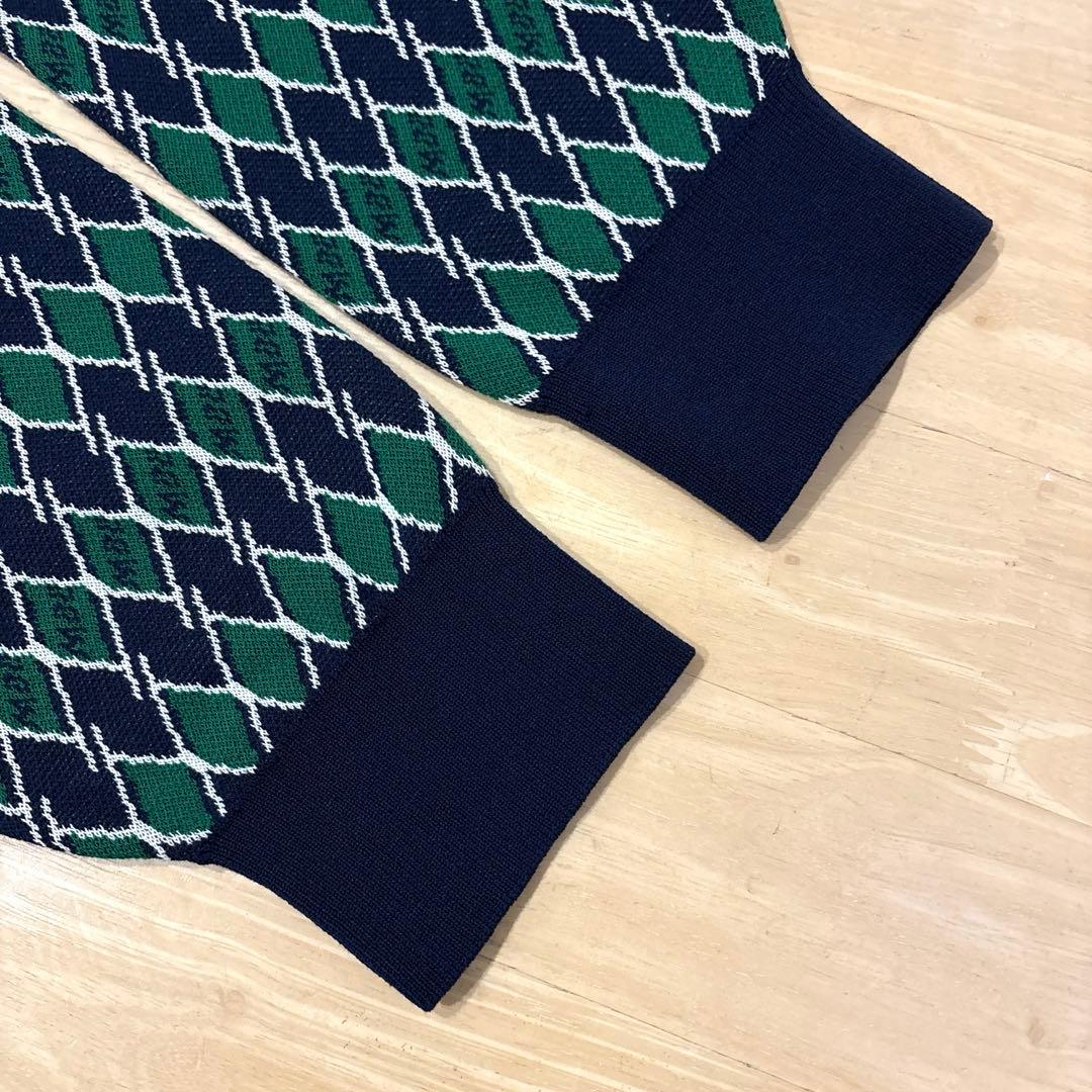 White catとなります