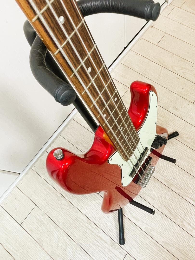 初期ゴールドロゴ バッカス ユニバースシリーズ ジャズベースタイプベースギター