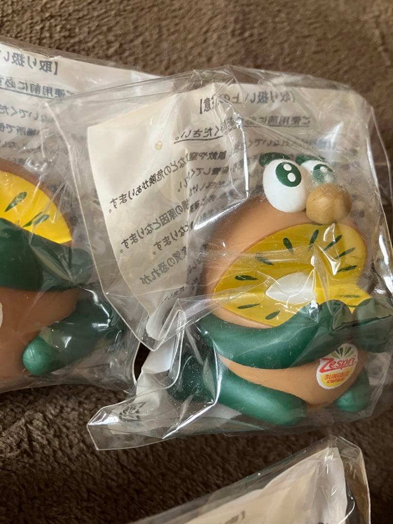 ゼスプリ　キウイブラザーズ　フィギュア グリーン&ゴールド　まとめ売り