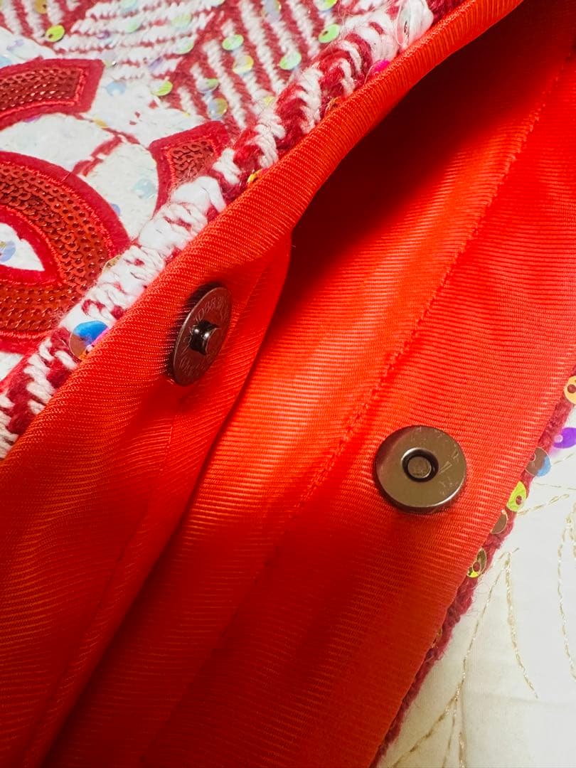 CHANELシャネル☆ノベルティ新品未使用ツイードトートバッグ赤白スパンコール